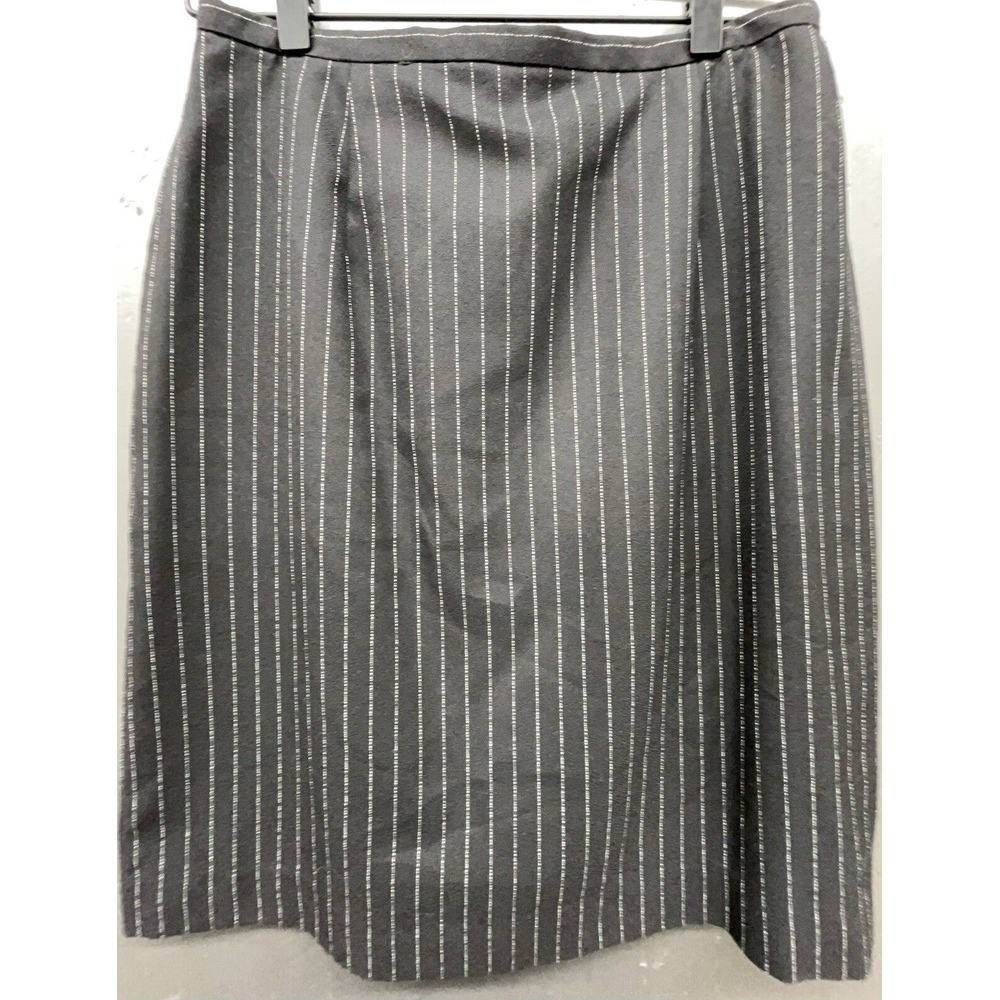 Karen Scott Skirt 12 Black Pinstripe Classic Career‎ Office Work Academia NEW